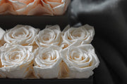 8 WHITE ROSES CENTER PIECE